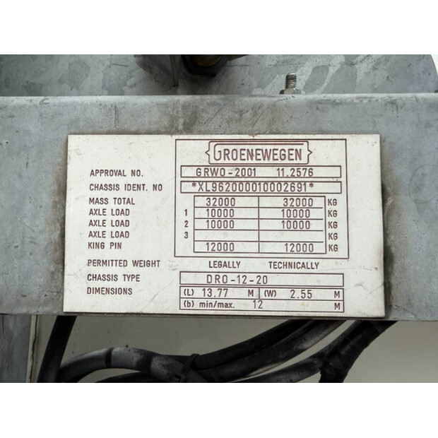 2001 جورينفاجن DRO-12-20B-43826379