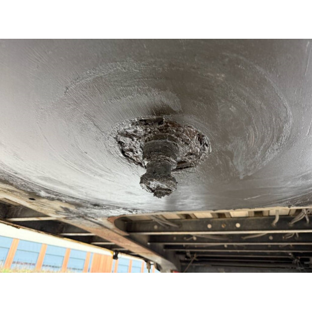 2005 جورينفاجن DRO-12-20B-43826435