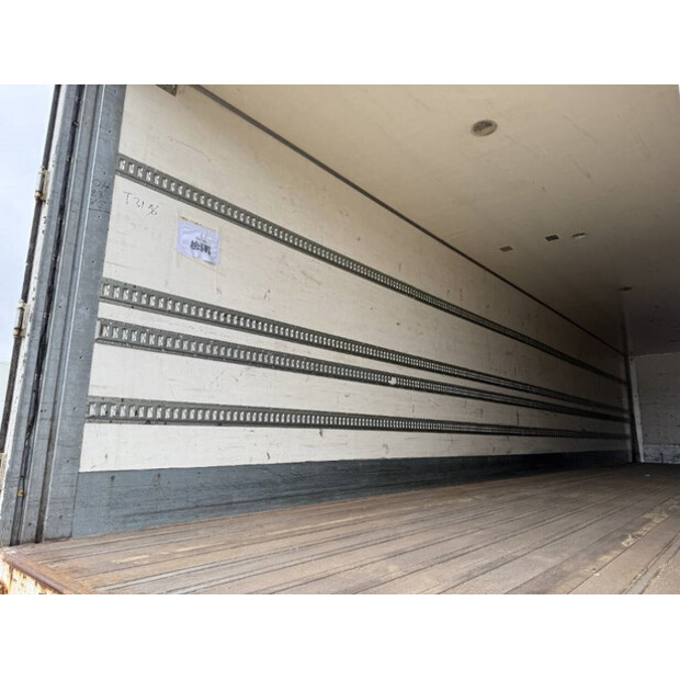 2005 جورينفاجن DRO-12-20B-43826446