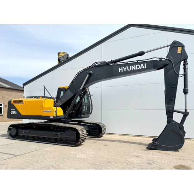 2025 Hyundai R215-43826577