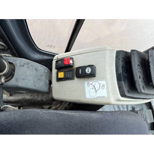 2018 KOBELCO SK300NLC-10-43826633