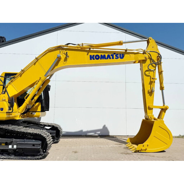 2025 Komatsu PC210-10M0-43826672