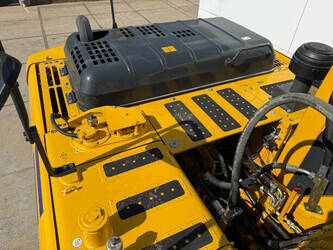 2025-komatsu-pc210lc-10m0-1386140-43826766