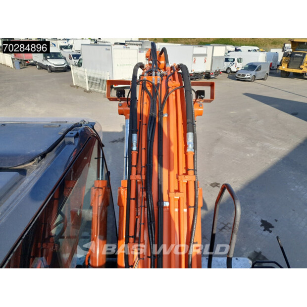 2019 Hitachi ZX140W-6-43827445