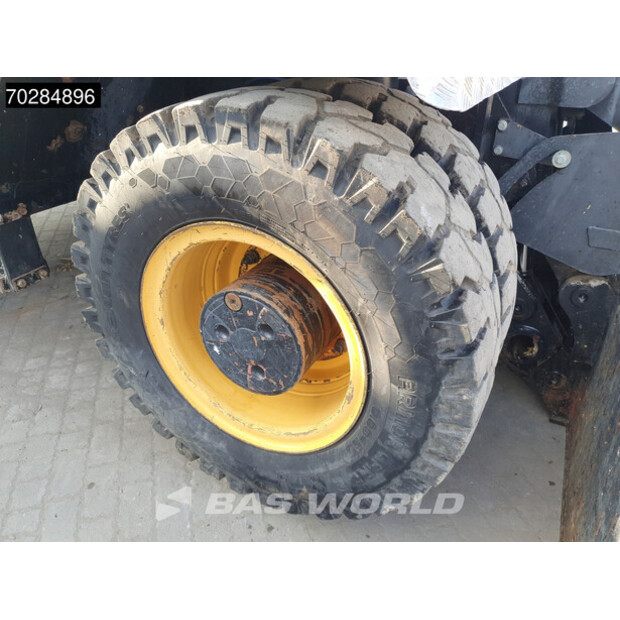 2019 Hitachi ZX140W-6-43827456