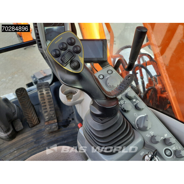 2019 Hitachi ZX140W-6-43827463