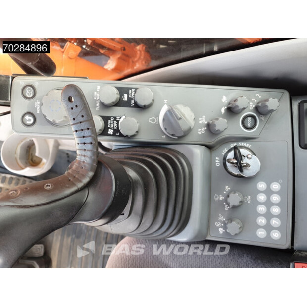 2019 Hitachi ZX140W-6-43827464