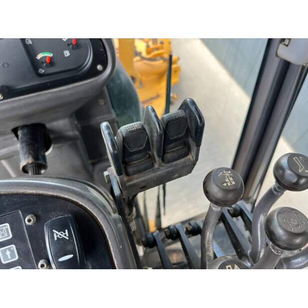 2014 Volvo G970-43828023