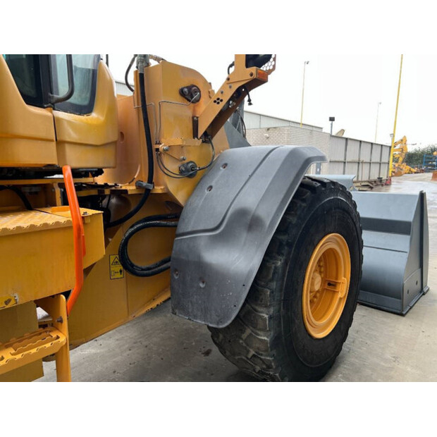 2017 Volvo L120H-43828647