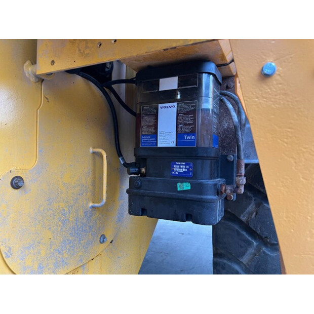 2017 Volvo L120H-43828648