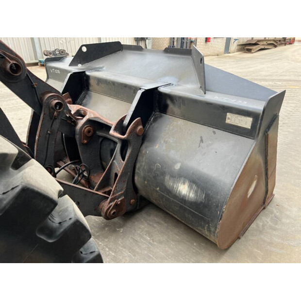 2015 Volvo L90H-43828859