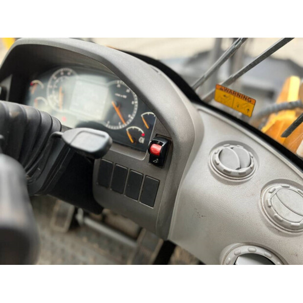 2015 Volvo L90H-43828882