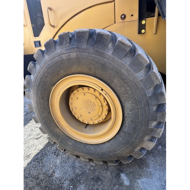 2022 SEM 655D-43828892