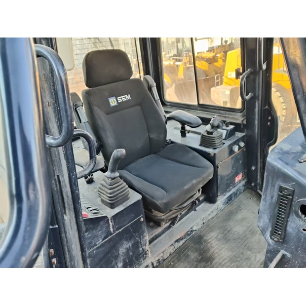 2021 سيم 816D-43828960