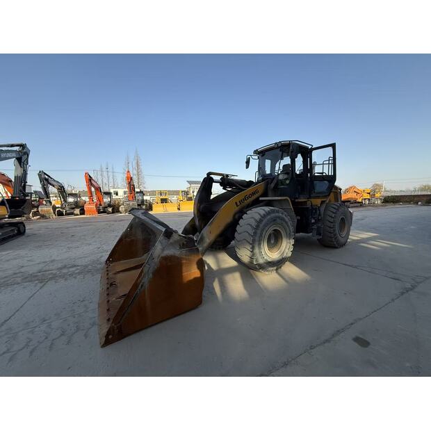 2021 LiuGong CLG862-43828971