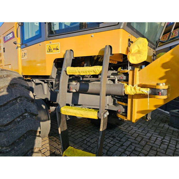 2025 اكس سي ام جي GR165-43829096