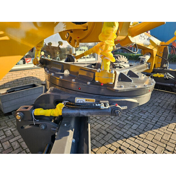 2025 اكس سي ام جي GR165-43829099