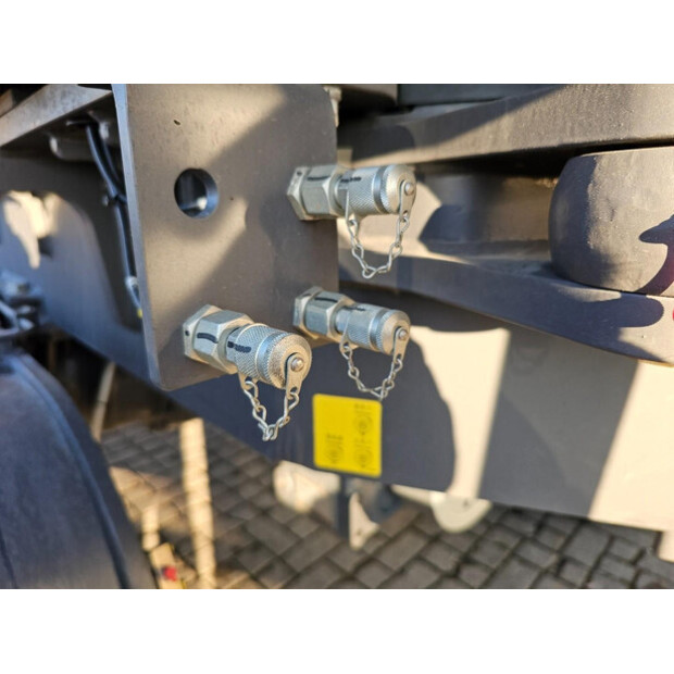 2025 اكس سي ام جي GR165-43829102