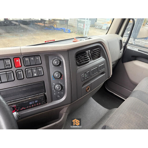 2017 داف LF 290-43829326