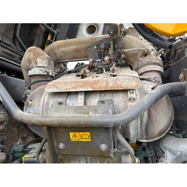 2017 فولفو L90H-43829441