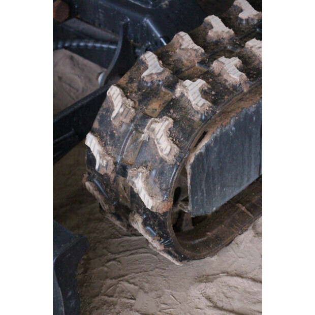 2024 إيه جي تي إندستريال QH13R-43829527