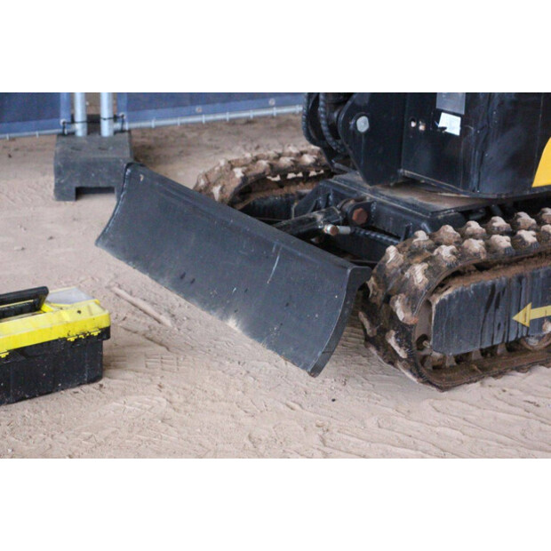 2024 إيه جي تي إندستريال QH13R-43829540