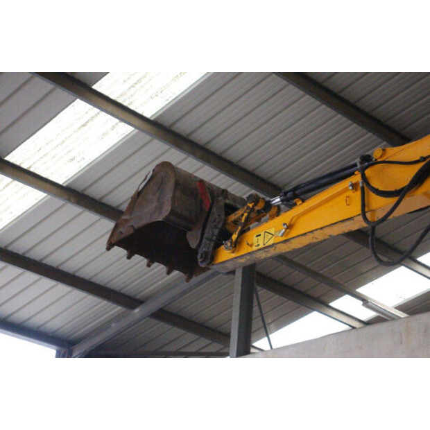 2018 JCB JS131LC-43829593