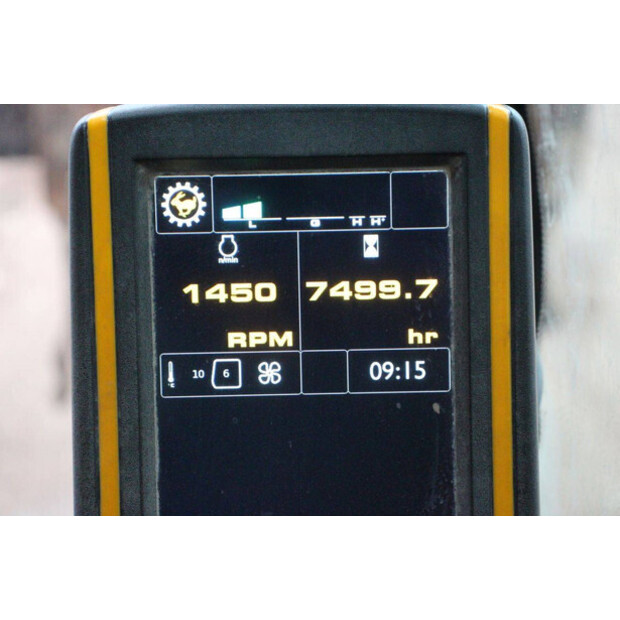 2018 JCB JS131LC-43829595