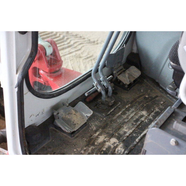 2021 تاكوتشي TB216-43829629