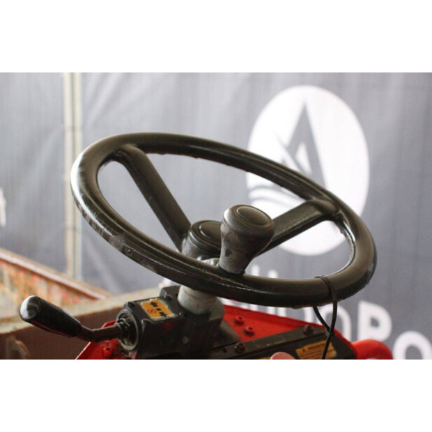 2014 Thwaites Mach201-43829763