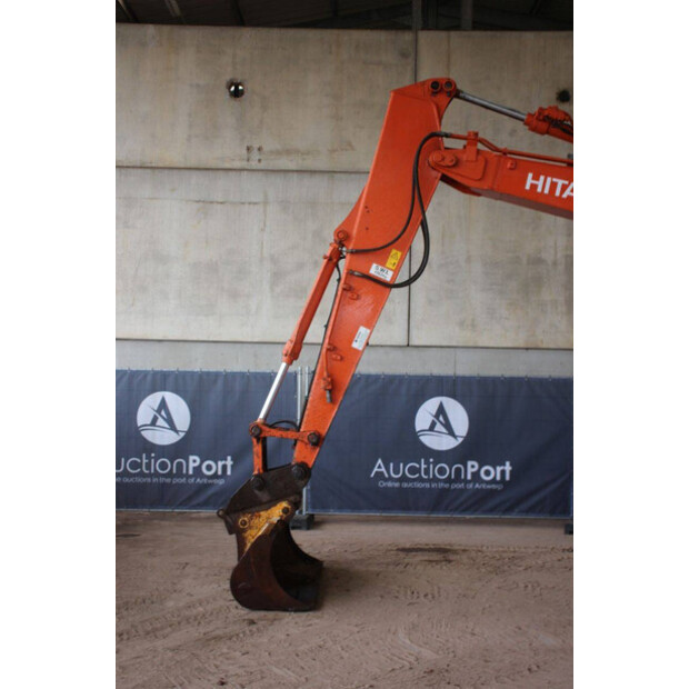 2014 Hitachi ZX135US-5B-43829825