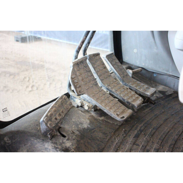 2014 Hitachi ZX135US-5B-43829844