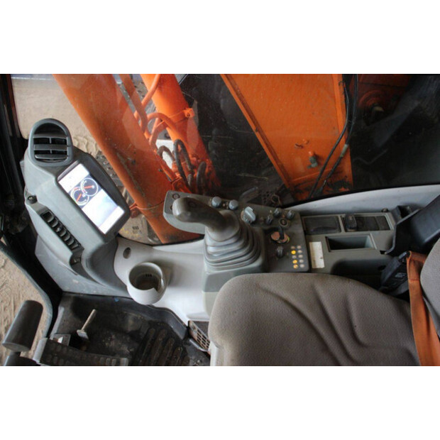 2014 Hitachi ZX135US-5B-43829845