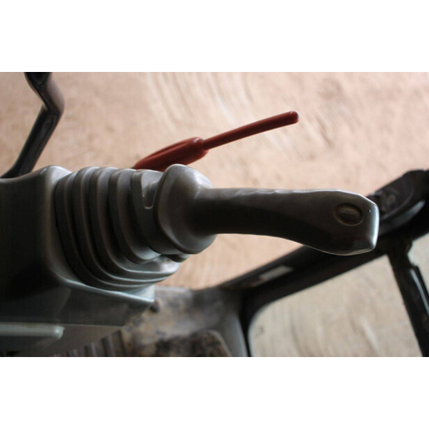 2014 Hitachi ZX135US-5B-43829846