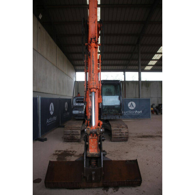 2016 هيتاشى ZX130LCN-5B-43830011