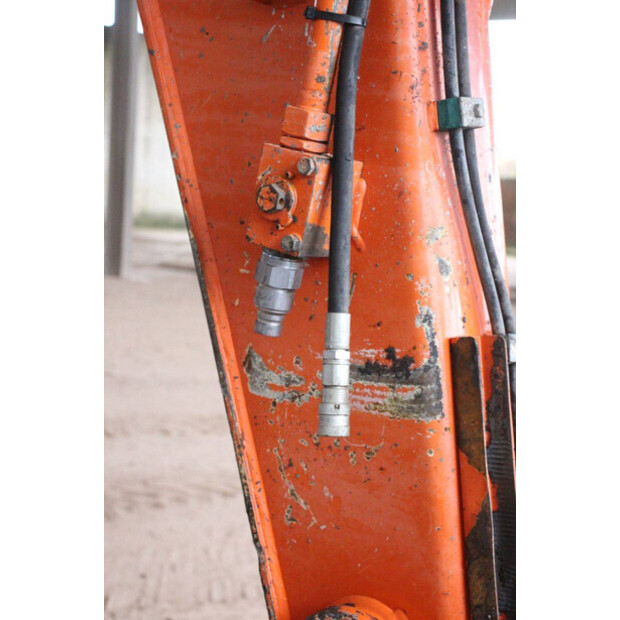 2016 هيتاشى ZX130LCN-5B-43830021