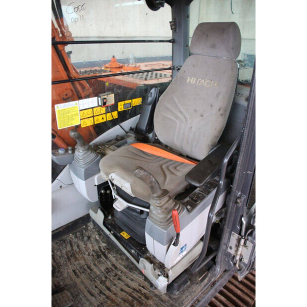 2016 هيتاشى ZX130LCN-5B-43830032