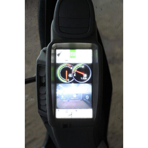 2016 هيتاشى ZX130LCN-5B-43830033