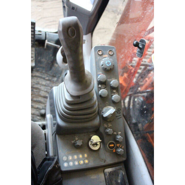 2016 هيتاشى ZX130LCN-5B-43830034