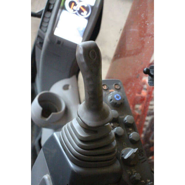 2016 هيتاشى ZX130LCN-5B-43830035