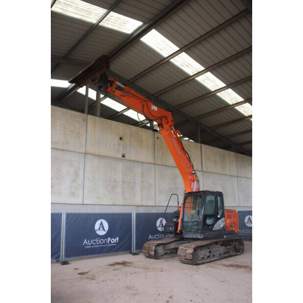 2016 هيتاشى ZX130LCN-5B-43830037