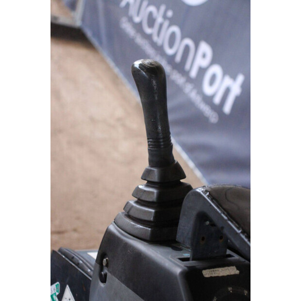 Hitachi ZX17U-2-43830073