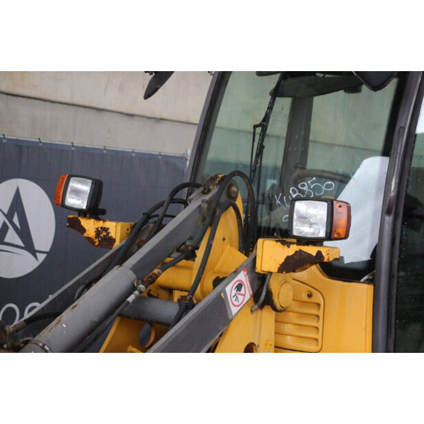 2016 Volvo L25F-43830121