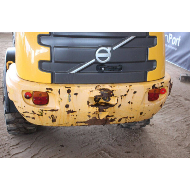 2016 Volvo L25F-43830125