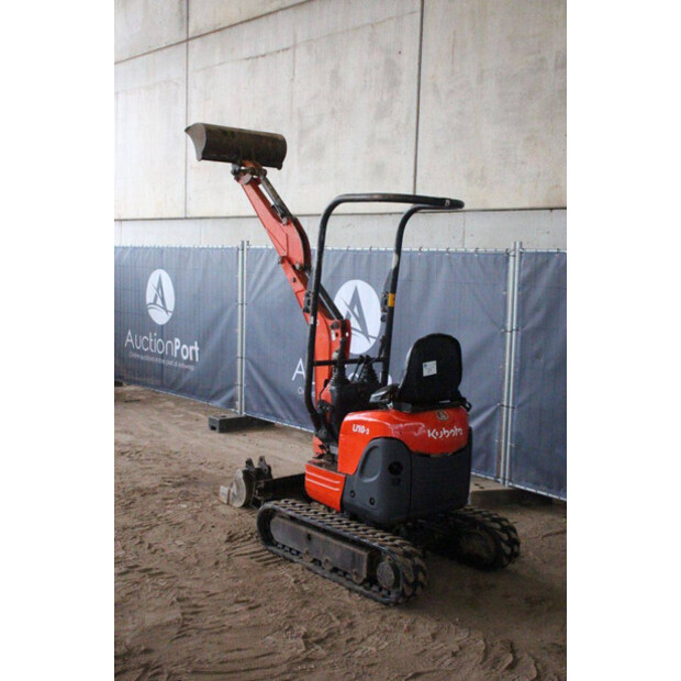 2015 KUBOTA U10-3-43830250