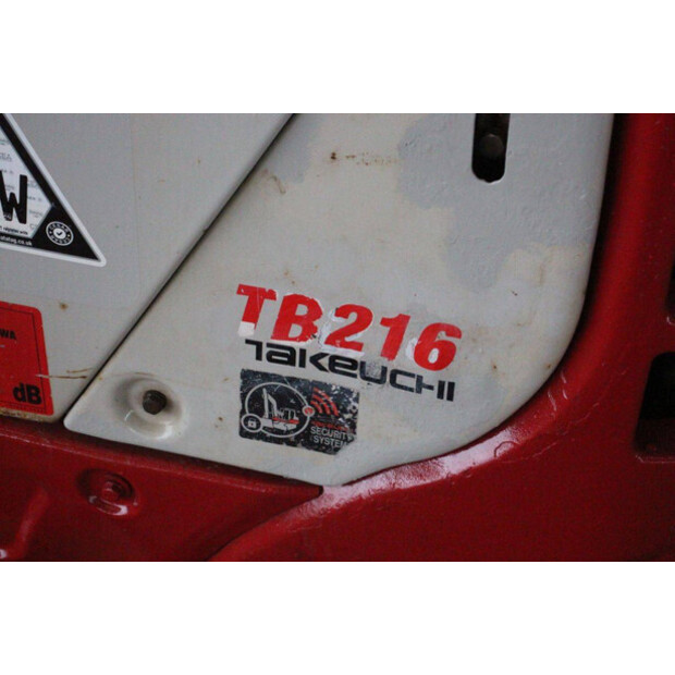 2020 تاكوتشي TB216-43830276