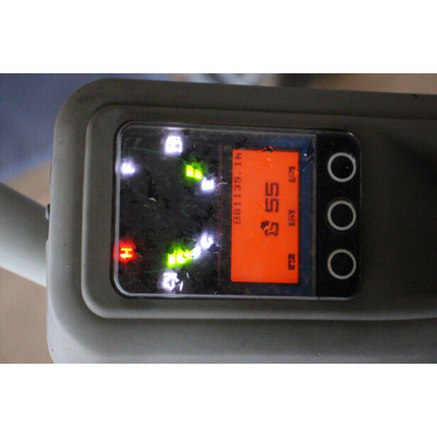 2020 تاكوتشي TB216-43830285