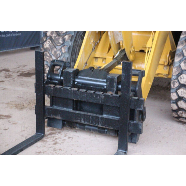 2019 Caterpillar 930M-43830393