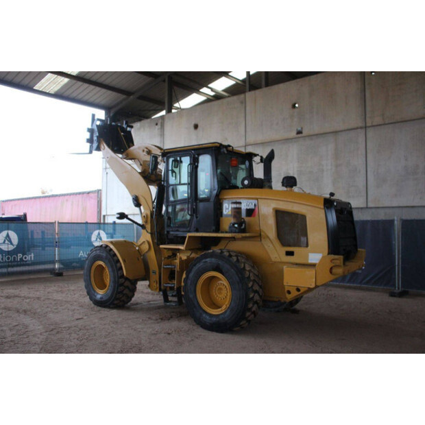 2019 Caterpillar 930M-43830419