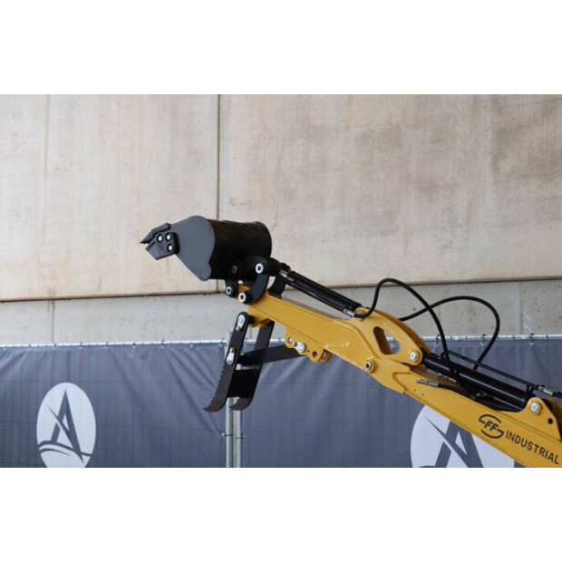 2024 إف إف إندستريال ME18-43830597